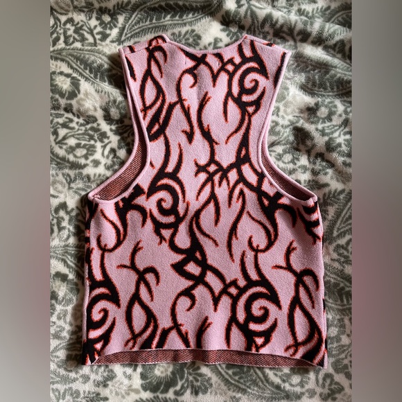 Urban Outfitters Crop Sweater Top - Picture 2 of 5